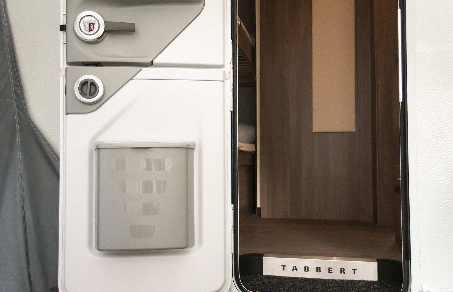 4-Ingresso-Eingang-Entrance-Caravan-Tabbert-Dei-Fiori-Camping-Jesolo